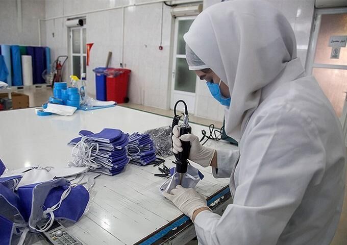 مجوز فعالیت کارخانه تولید ماسک صنعتی در بوشهر صادر شد